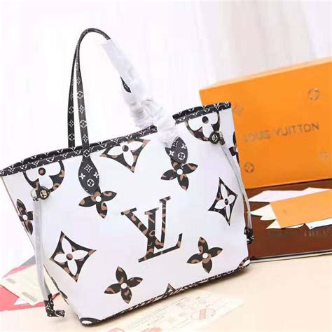 louis vuitton monogram bag white.